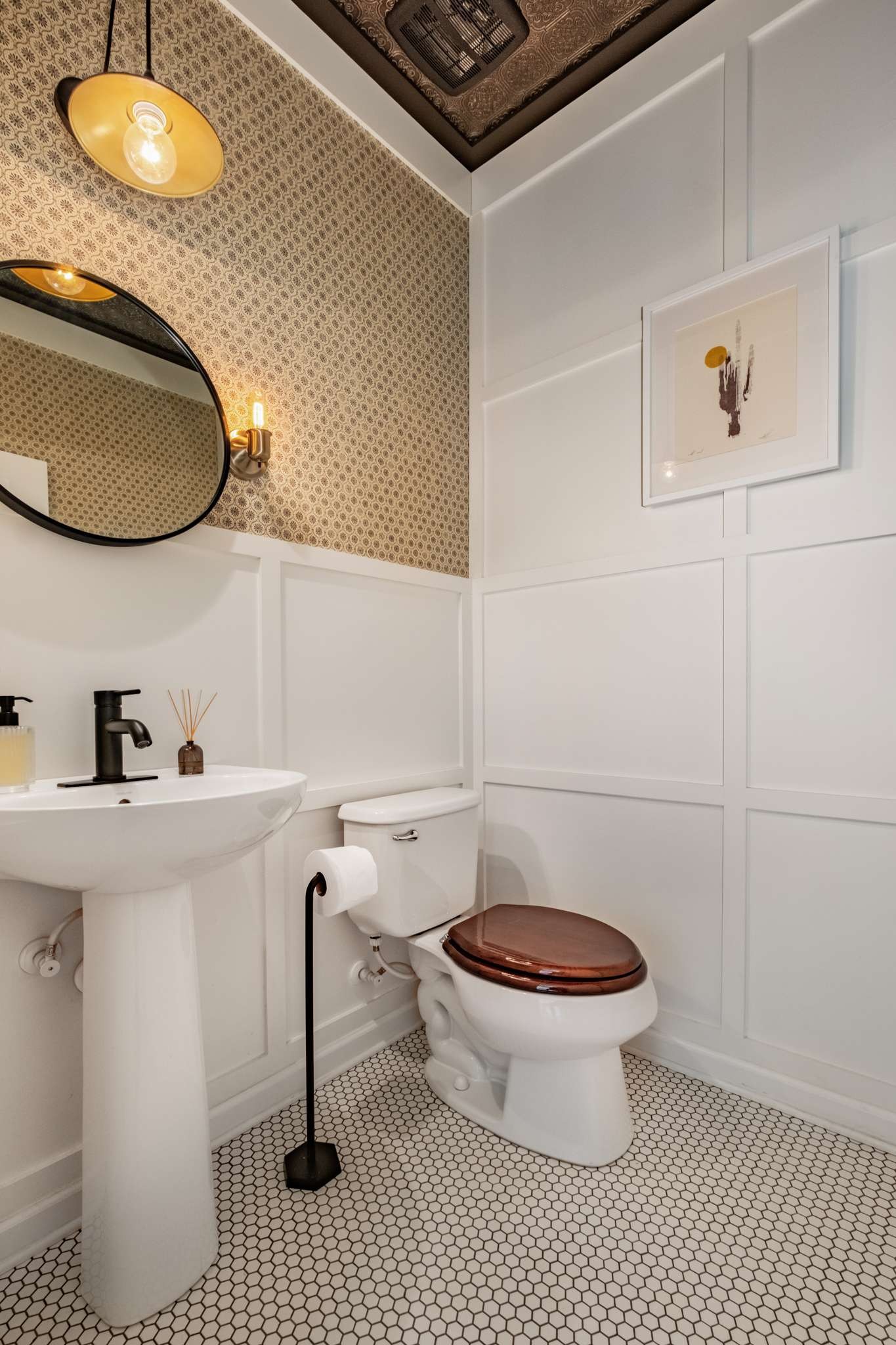 2000 Kingston Place Spring Hill, TN 37174 - Photo 25 of 56 a bathroom with a sink a toilet and a mirror