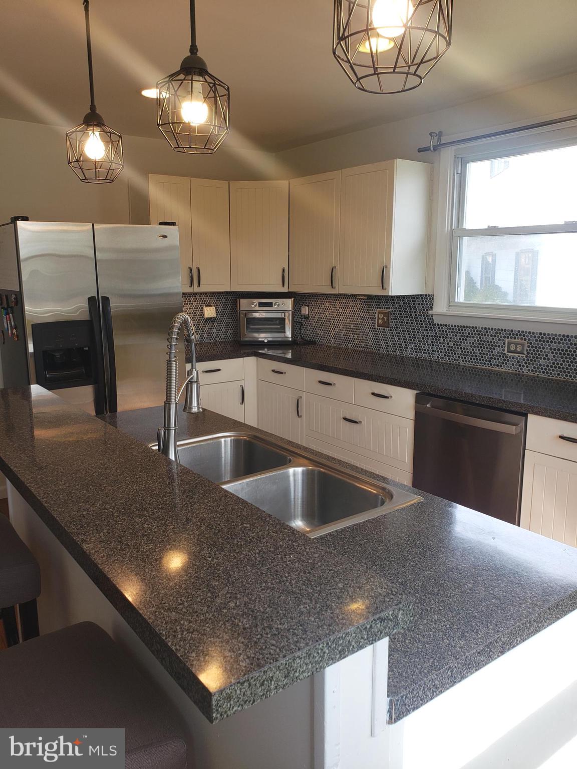 1104 Providence Road Secane, PA 19018 - Photo 29 of 69