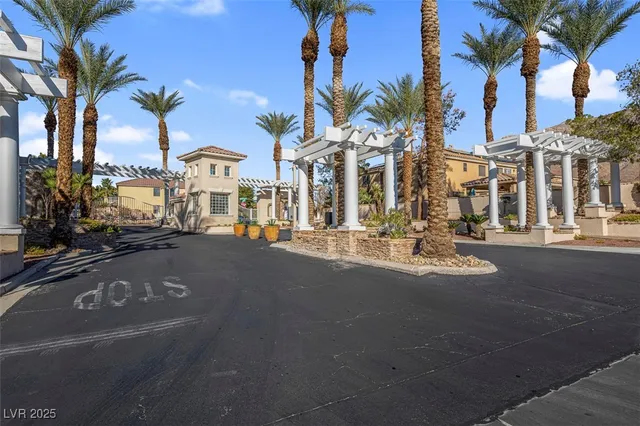 $824,000 | 6659 Weather View Drive, Las Vegas, NV 89110