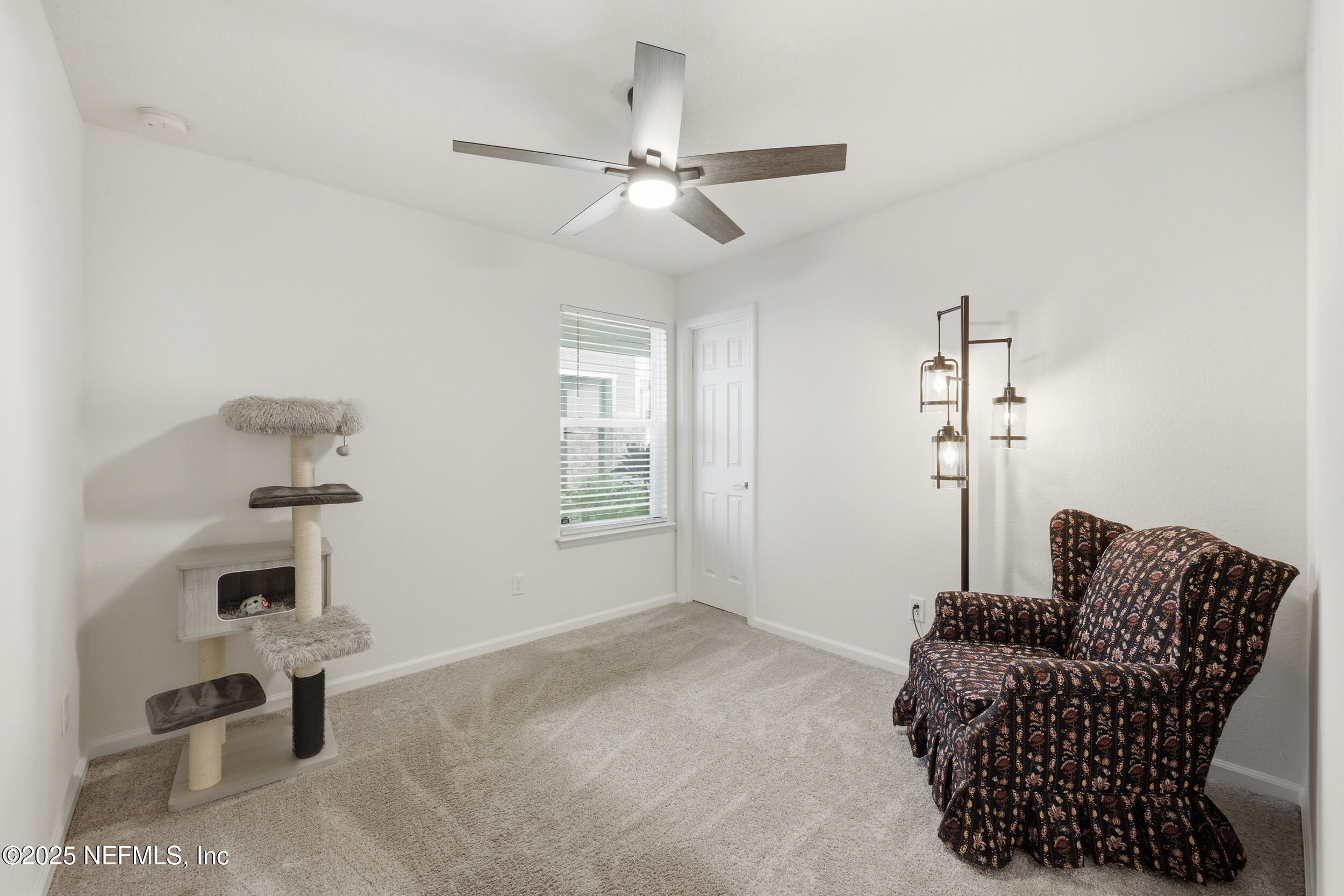 335 Boulder Lane St. Johns, FL 32259 - Photo 17 of 32 a living room with furniture