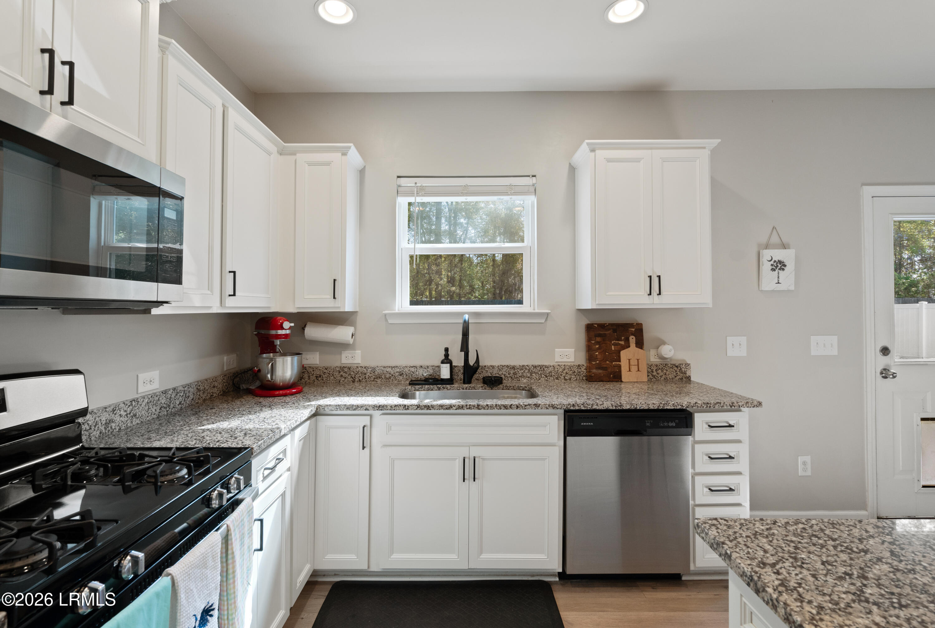 8 Coosawhatchie Way Beaufort, SC 29906 - Photo 18 of 54 600e9265-c4f0-4bec-828c-8fcaf88368a6