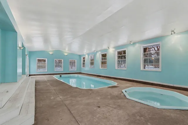 $375,000 | 8232 Gull Manor, Richland, MI 49083