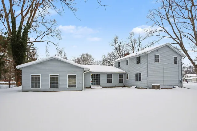 $375,000 | 8232 Gull Manor, Richland, MI 49083