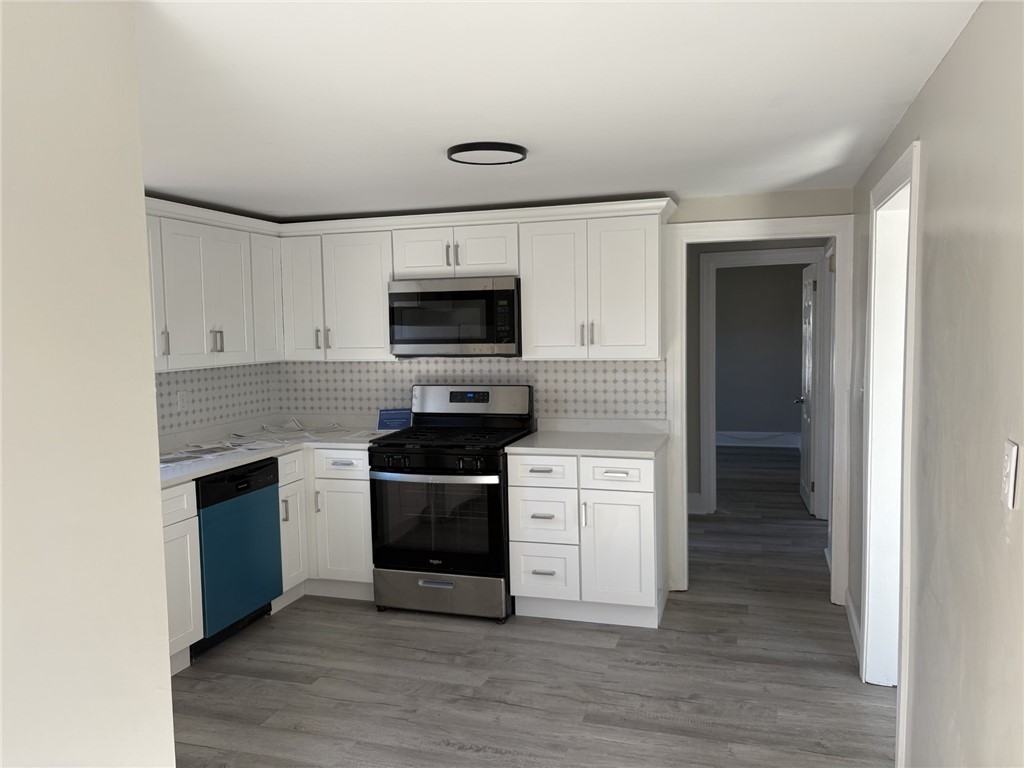 610 Killingly Street, Unit 2 Johnston, RI 02919 - Photo 12 of 22