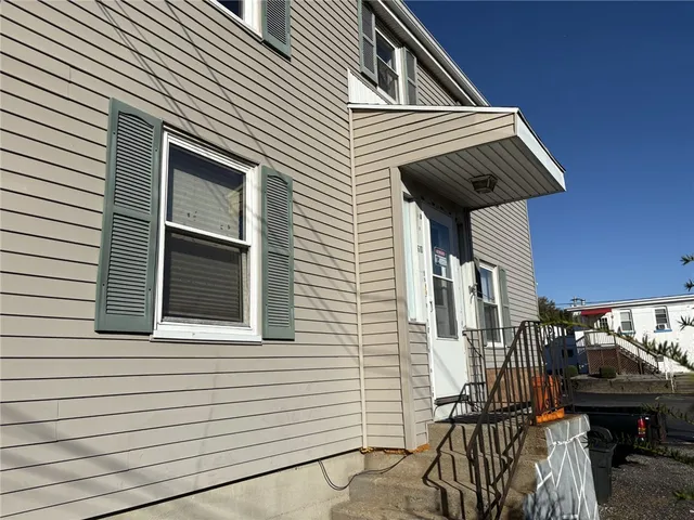 $2,400 | 610 Killingly Street, Unit 2, Johnston, RI 02919