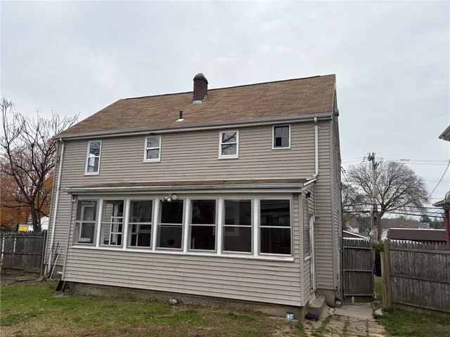 $2,400 | 610 Killingly Street, Unit 2, Johnston, RI 02919