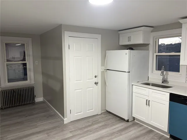 $2,400 | 610 Killingly Street, Unit 2, Johnston, RI 02919
