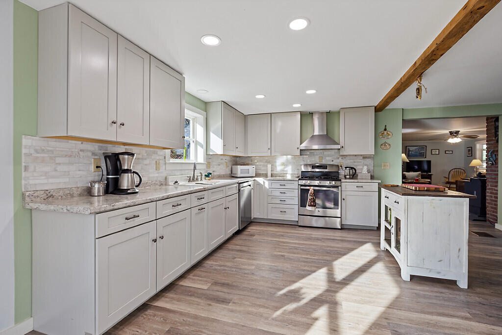 17 Bean Road Montville, ME 04941 - Photo 9 of 47 Kitchen