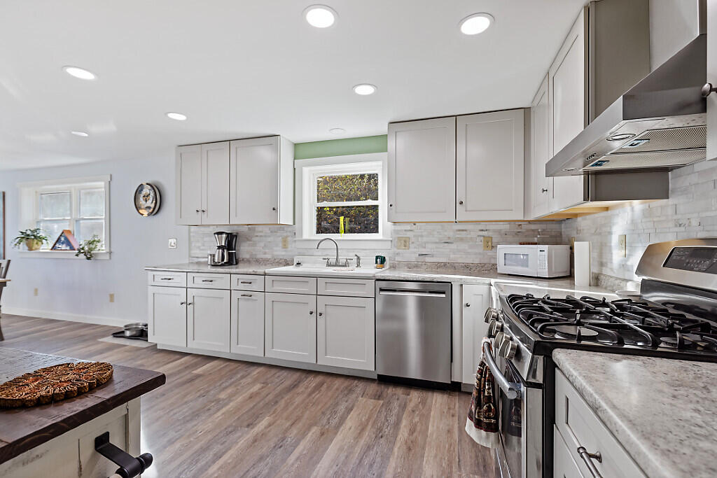 17 Bean Road Montville, ME 04941 - Photo 10 of 47 Kitchen