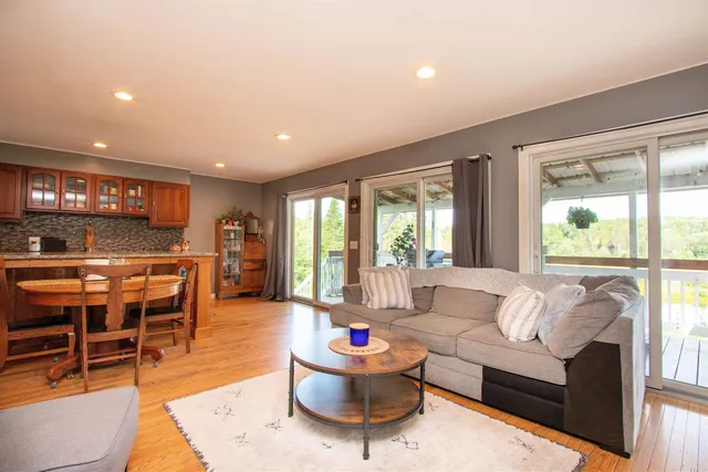 $450,000 | 902 Highway 16, Hardwick, VT 05836