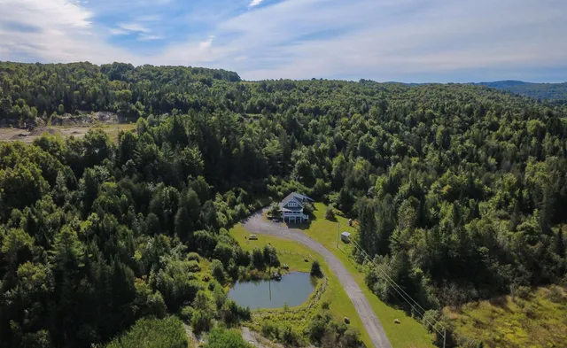 $450,000 | 902 Highway 16, Hardwick, VT 05836