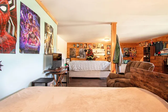 $450,000 | 902 Highway 16, Hardwick, VT 05836