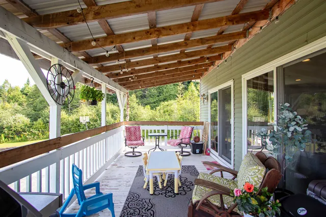 $450,000 | 902 Highway 16, Hardwick, VT 05836