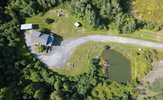 $450,000 | 902 Highway 16, Hardwick, VT 05836