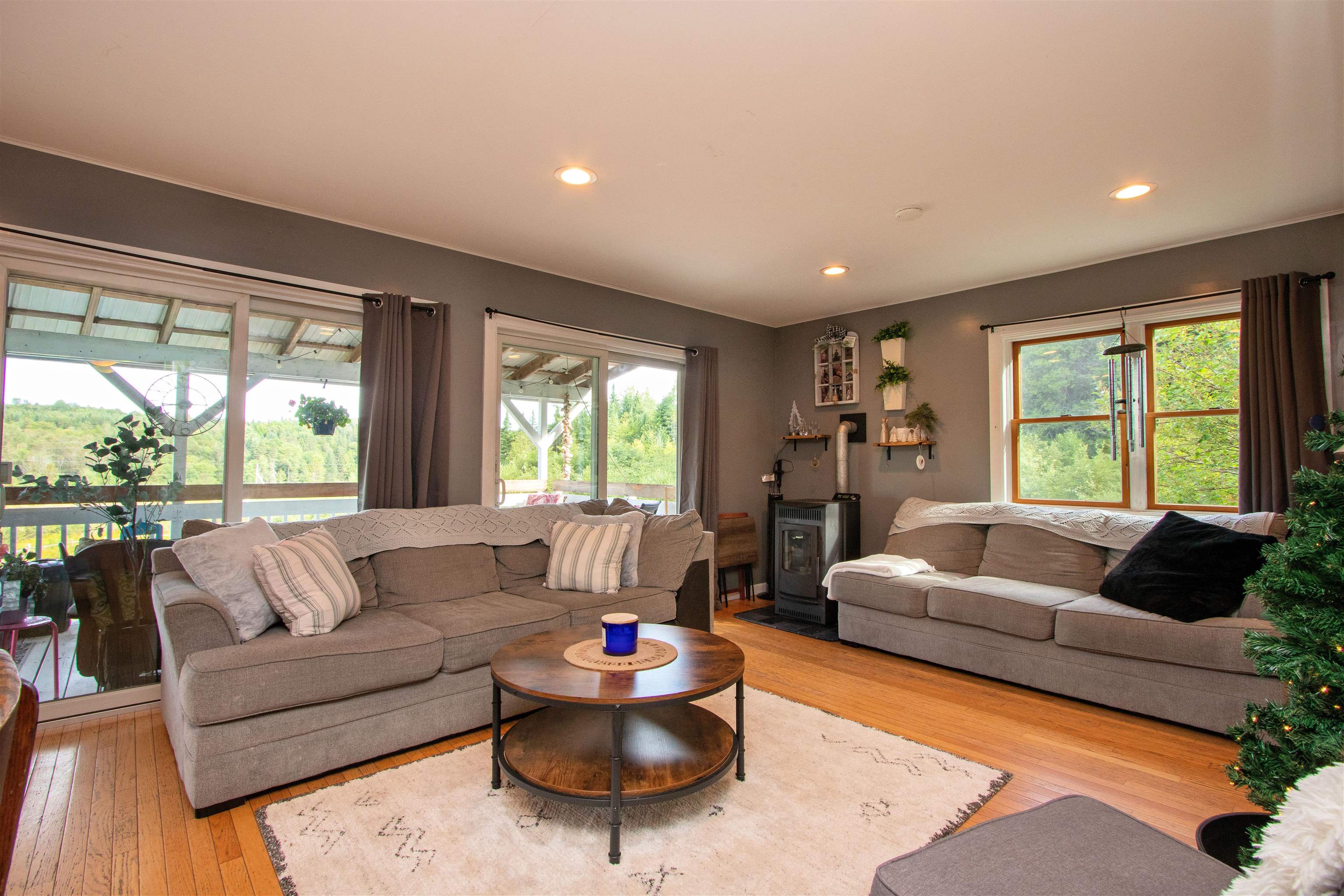 902 Highway 16 Hardwick, VT 05836 - Photo 8 of 53