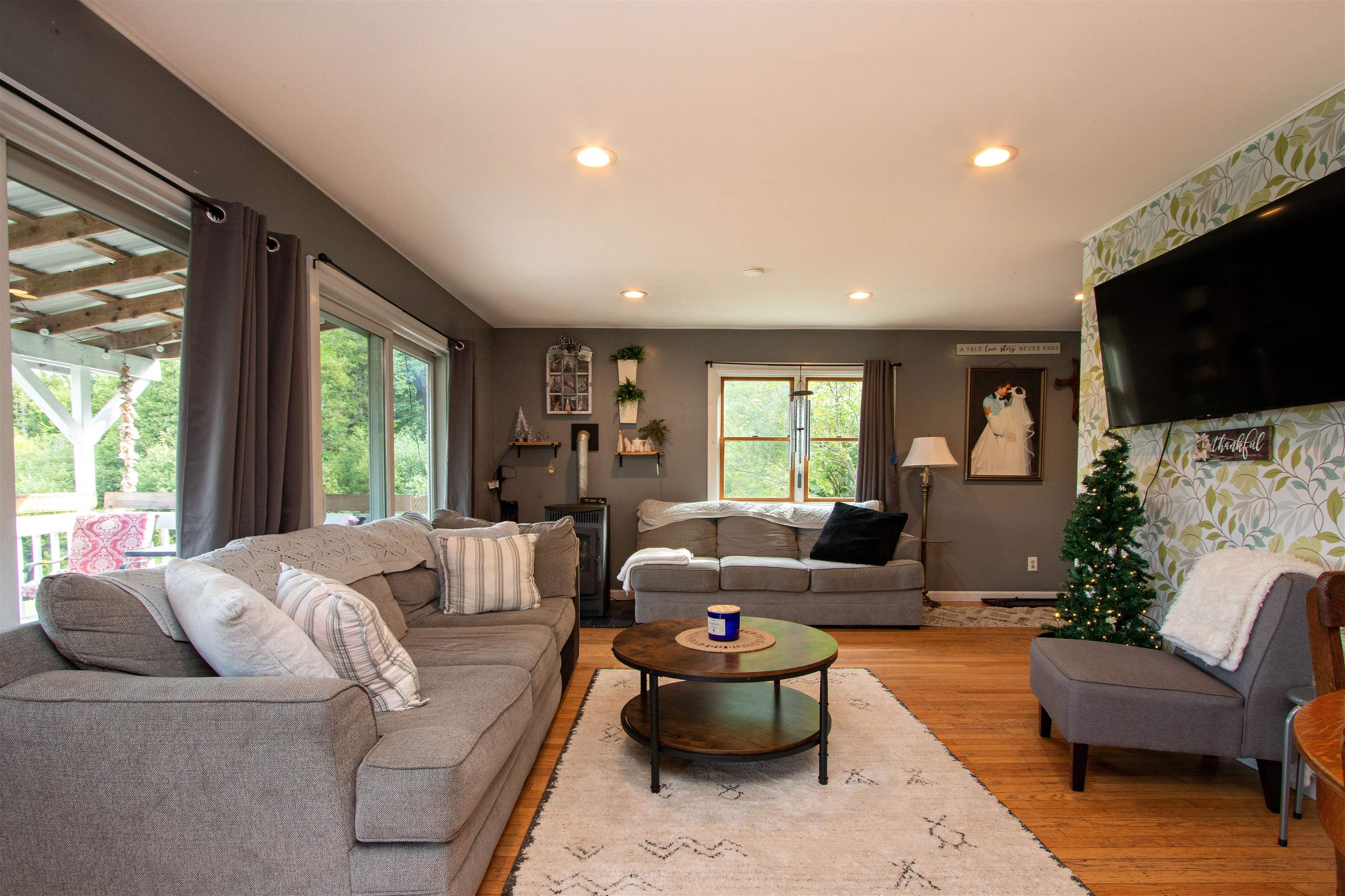 902 Highway 16 Hardwick, VT 05836 - Photo 9 of 53