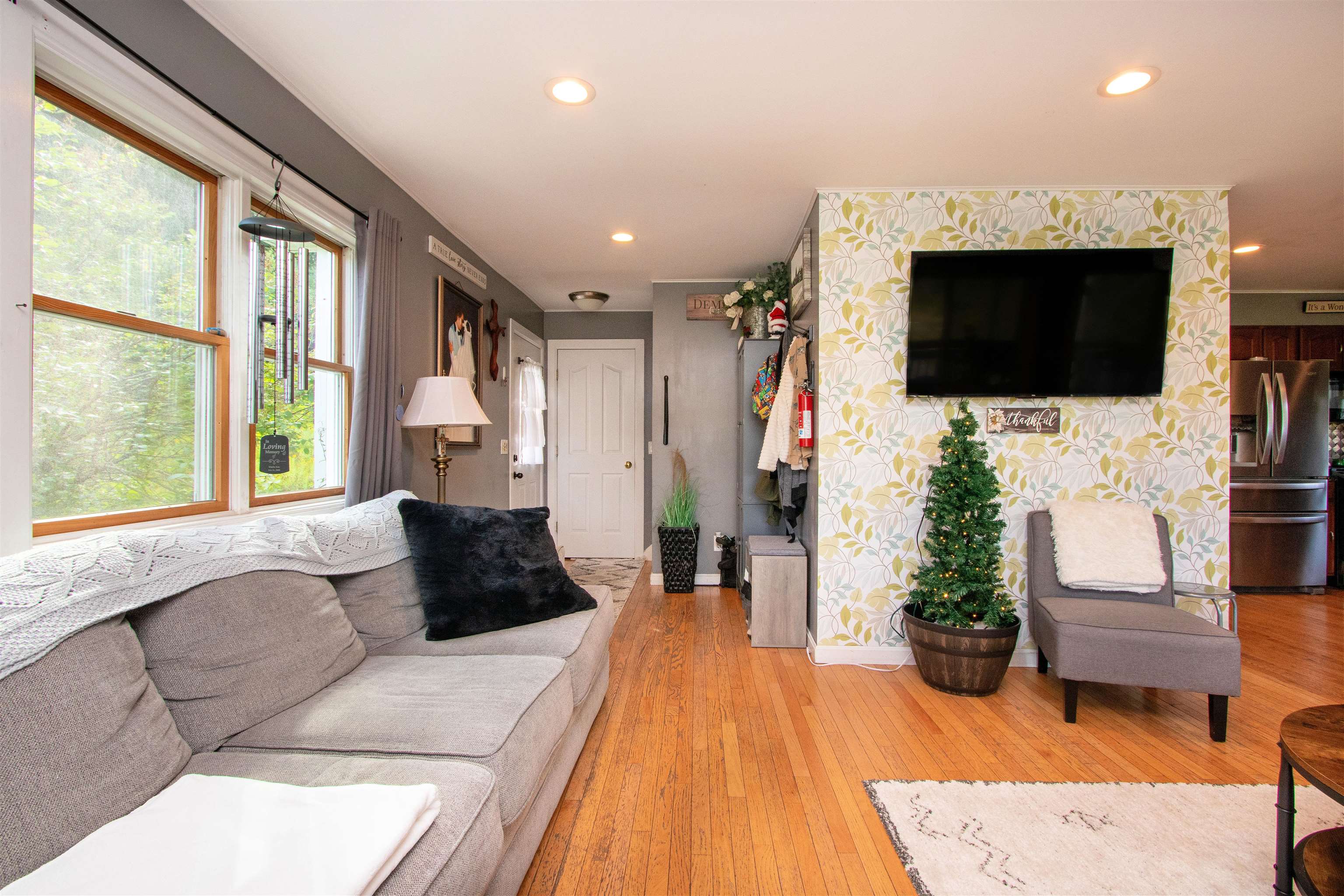 902 Highway 16 Hardwick, VT 05836 - Photo 10 of 53