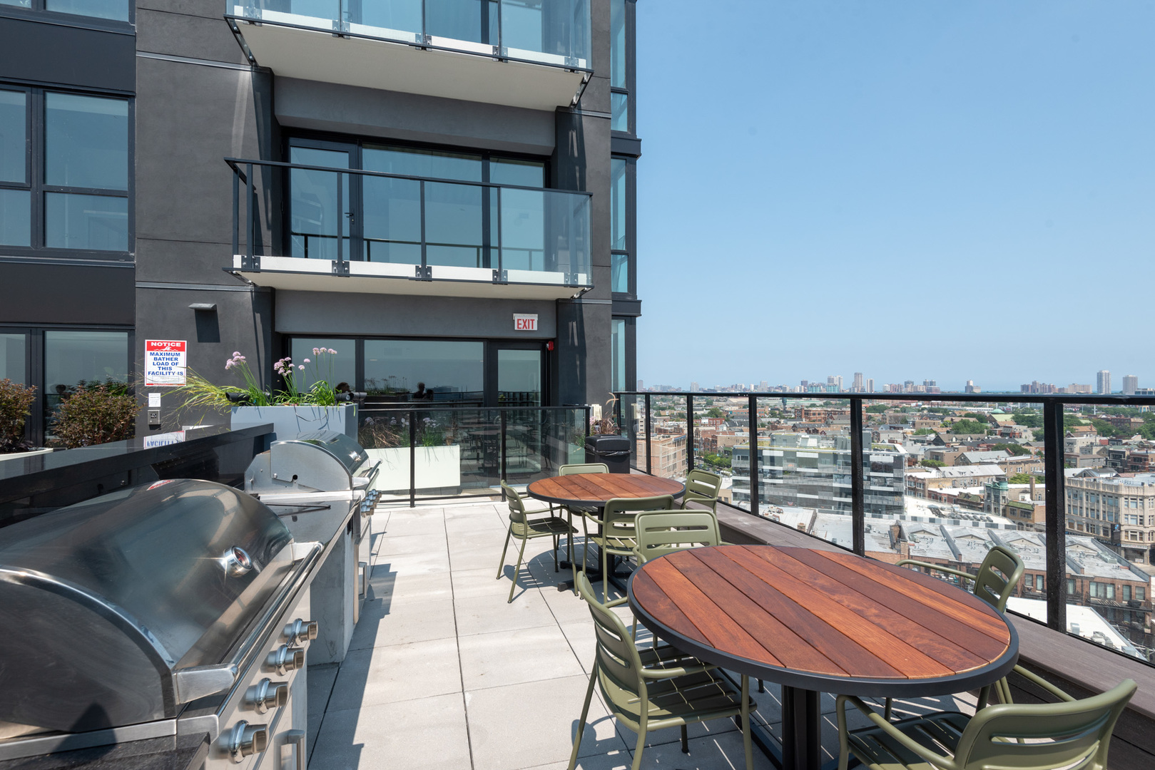 1640 West Division Street, Unit 1301 Chicago, IL 60622 - Photo 14 of 30