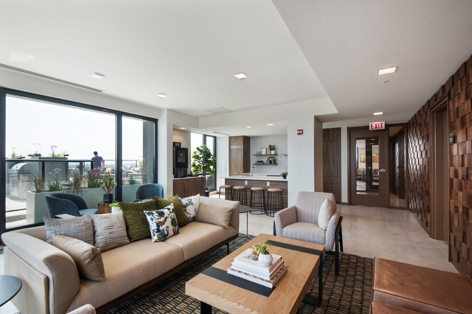 1640 West Division Street, Unit 1301 Chicago, IL 60622 - Photo 19 of 30