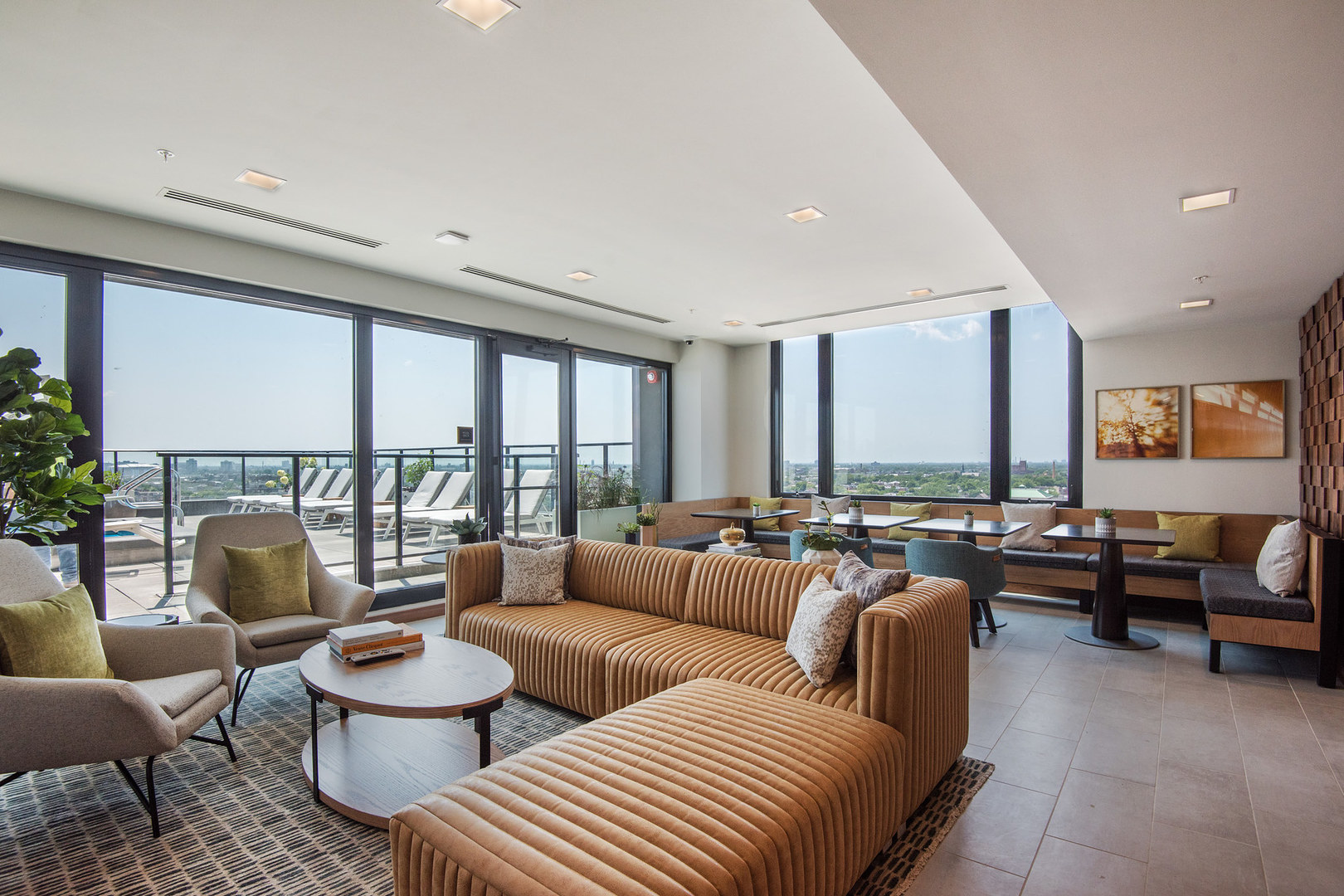 1640 West Division Street, Unit 1301 Chicago, IL 60622 - Photo 20 of 30