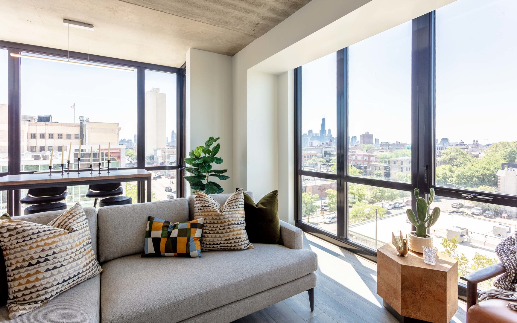 1640 West Division Street, Unit 1301 Chicago, IL 60622 - Photo 5 of 30