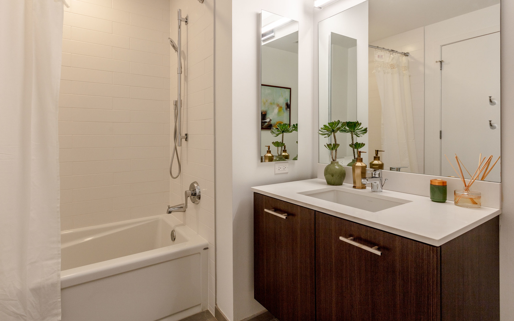 1640 West Division Street, Unit 1301 Chicago, IL 60622 - Photo 10 of 30