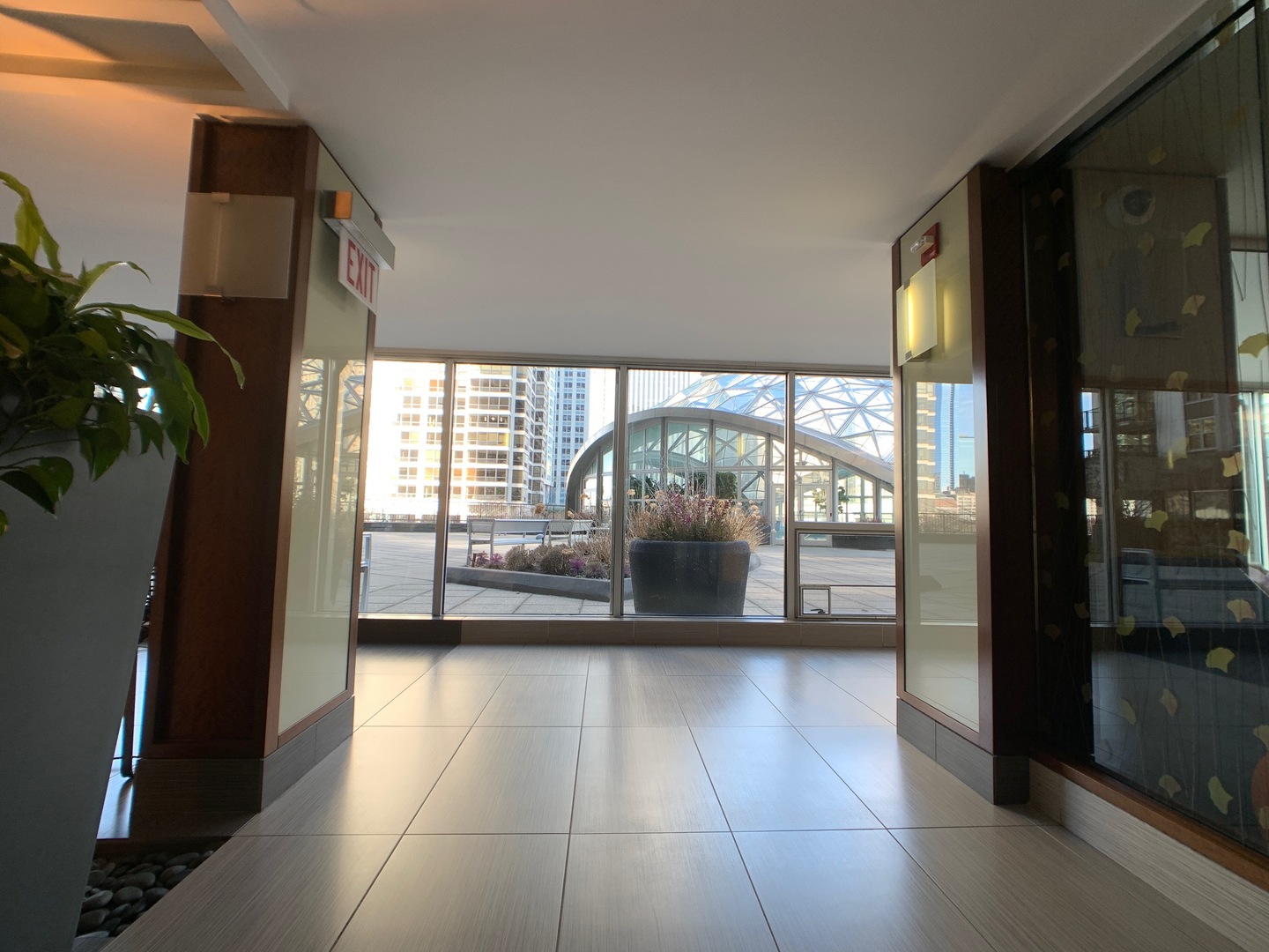 400 East Randolph Street, Unit 3201 Chicago, IL 60601 - Photo 12 of 15