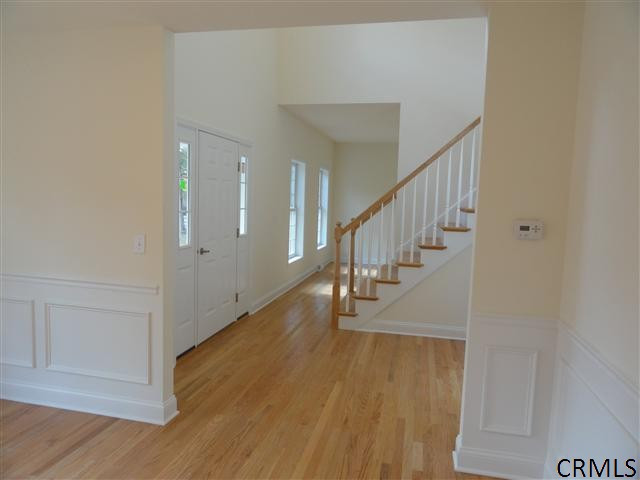 34 Pinewood Road Guilderland, NY 12084 - Photo 5 of 15 Photo 5