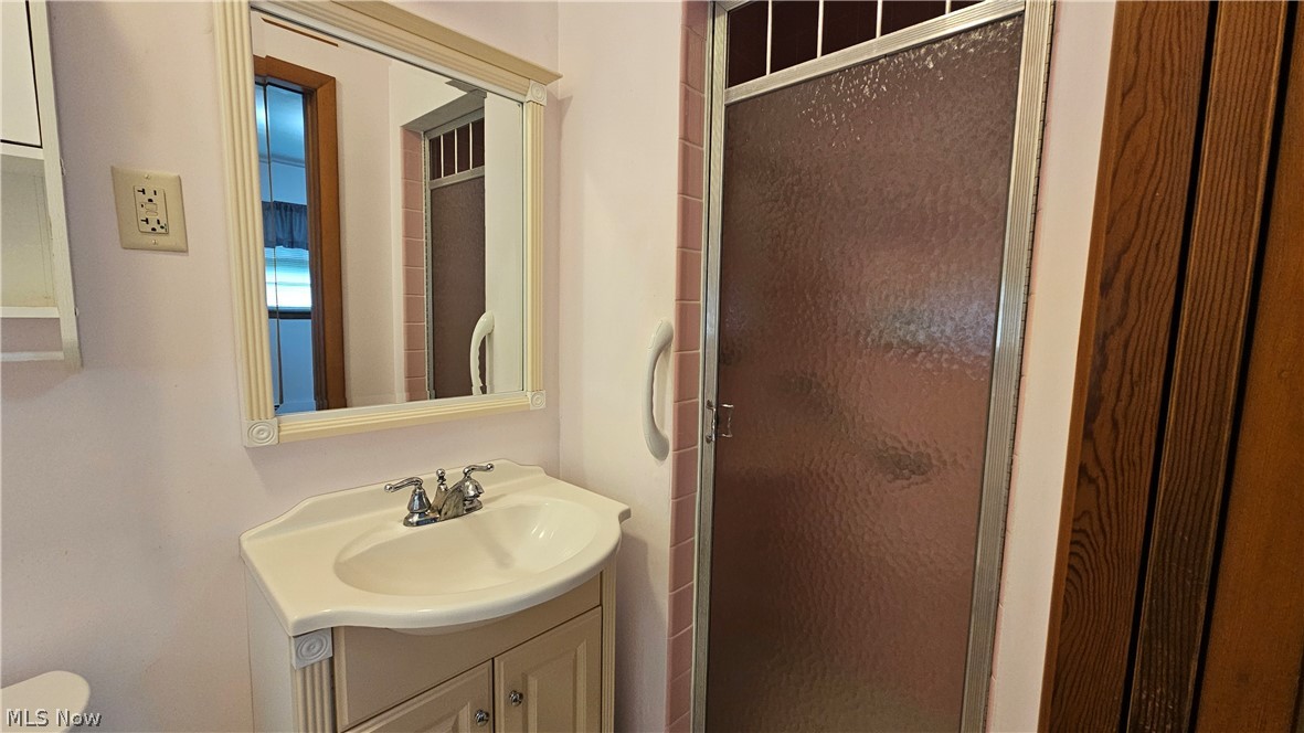11290 Colburn Road Painesville, OH 44077 - Photo 23 of 42