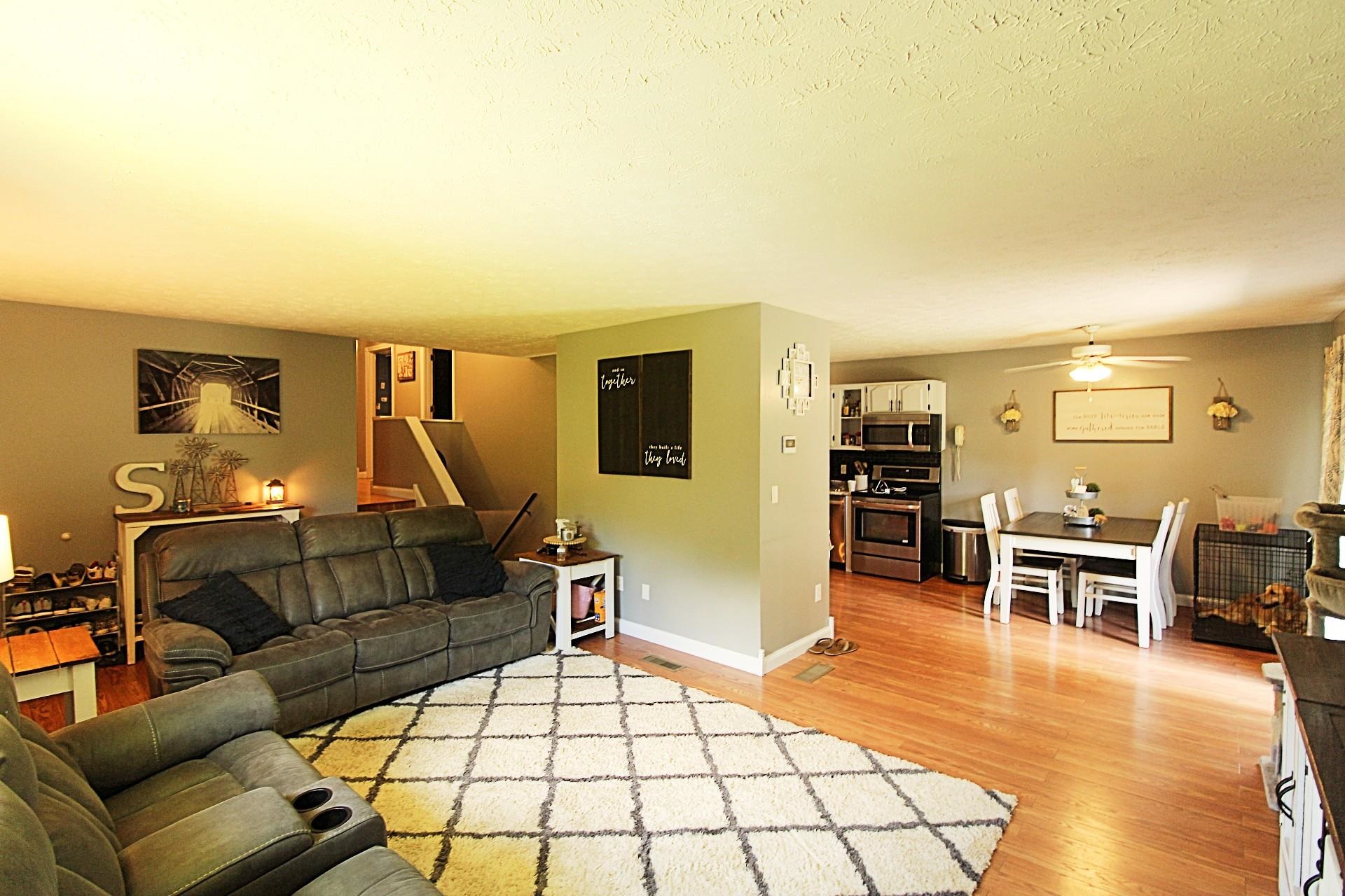 712 Rattlesnake Ridge Road Grayson, KY 41143 - Photo 2 of 22