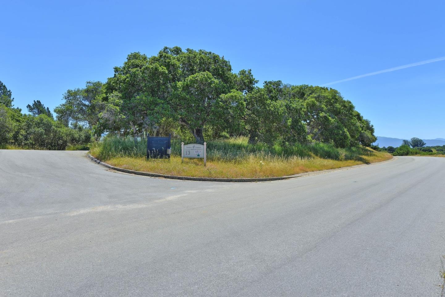 8945 Hidden Canyon Road Salinas, CA 93907 - Photo 8 of 17 Gallery Image 8
