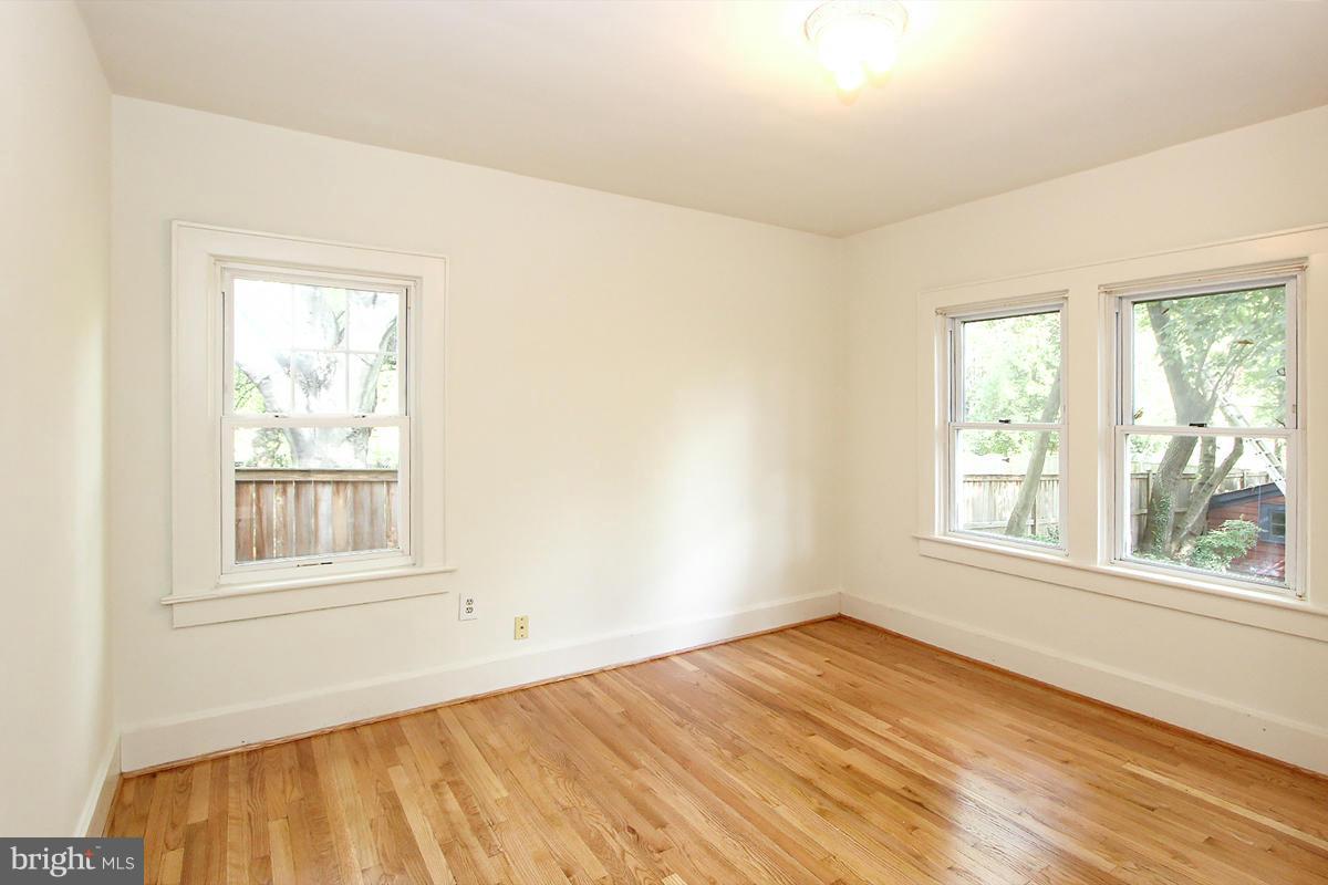 7313 Blair Road Northwest Washington, DC 20012 - Photo 11 of 30 Bedroom