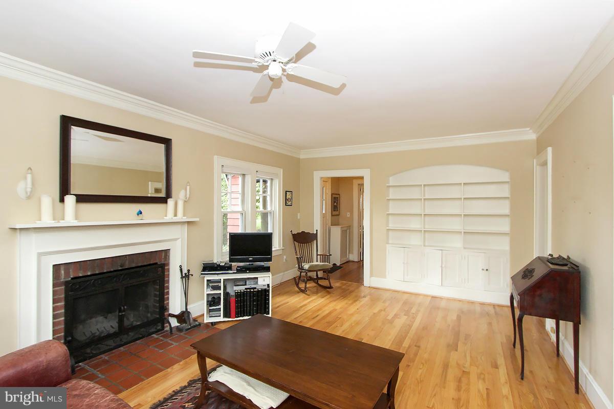 7313 Blair Road Northwest Washington, DC 20012 - Photo 7 of 30 Living Room
