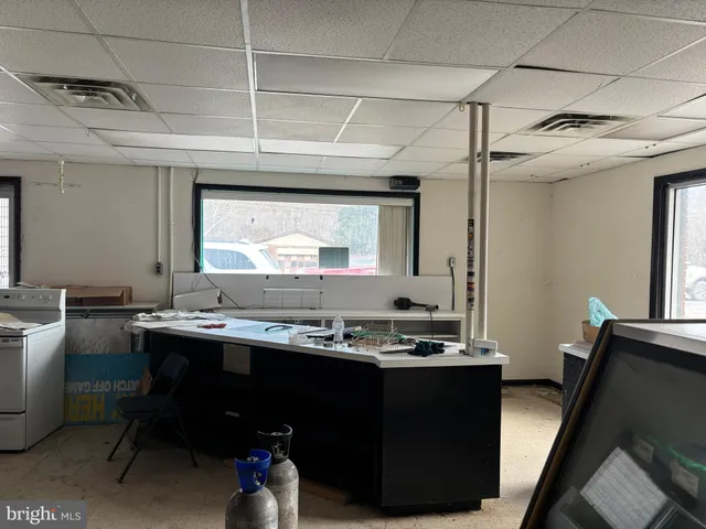 a view of walk in closet