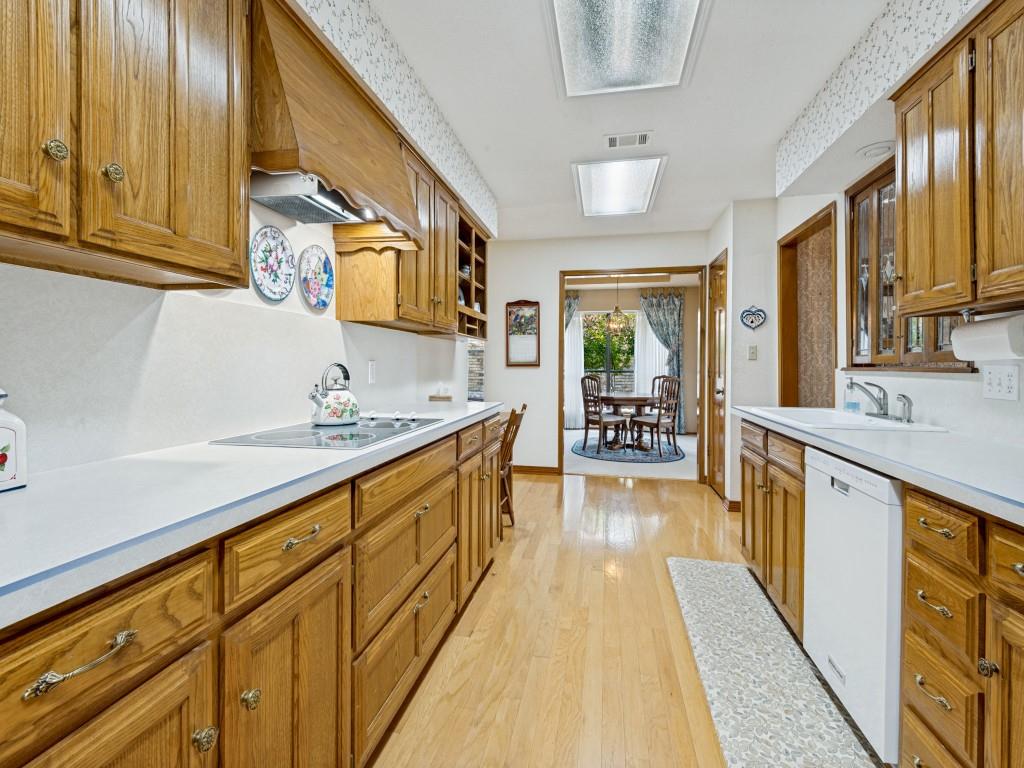 2213 Ridgewood Bedford, TX 76021 - Photo 12 of 40 So much room! Truly a chef's dream...