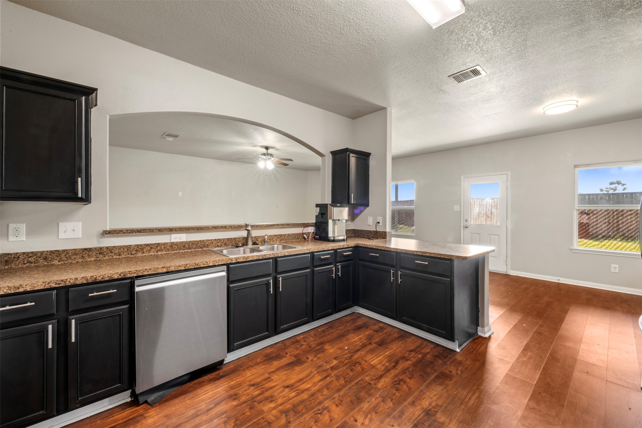 5926 Golden Cove Road Cove, TX 77523 - Photo 9 of 26