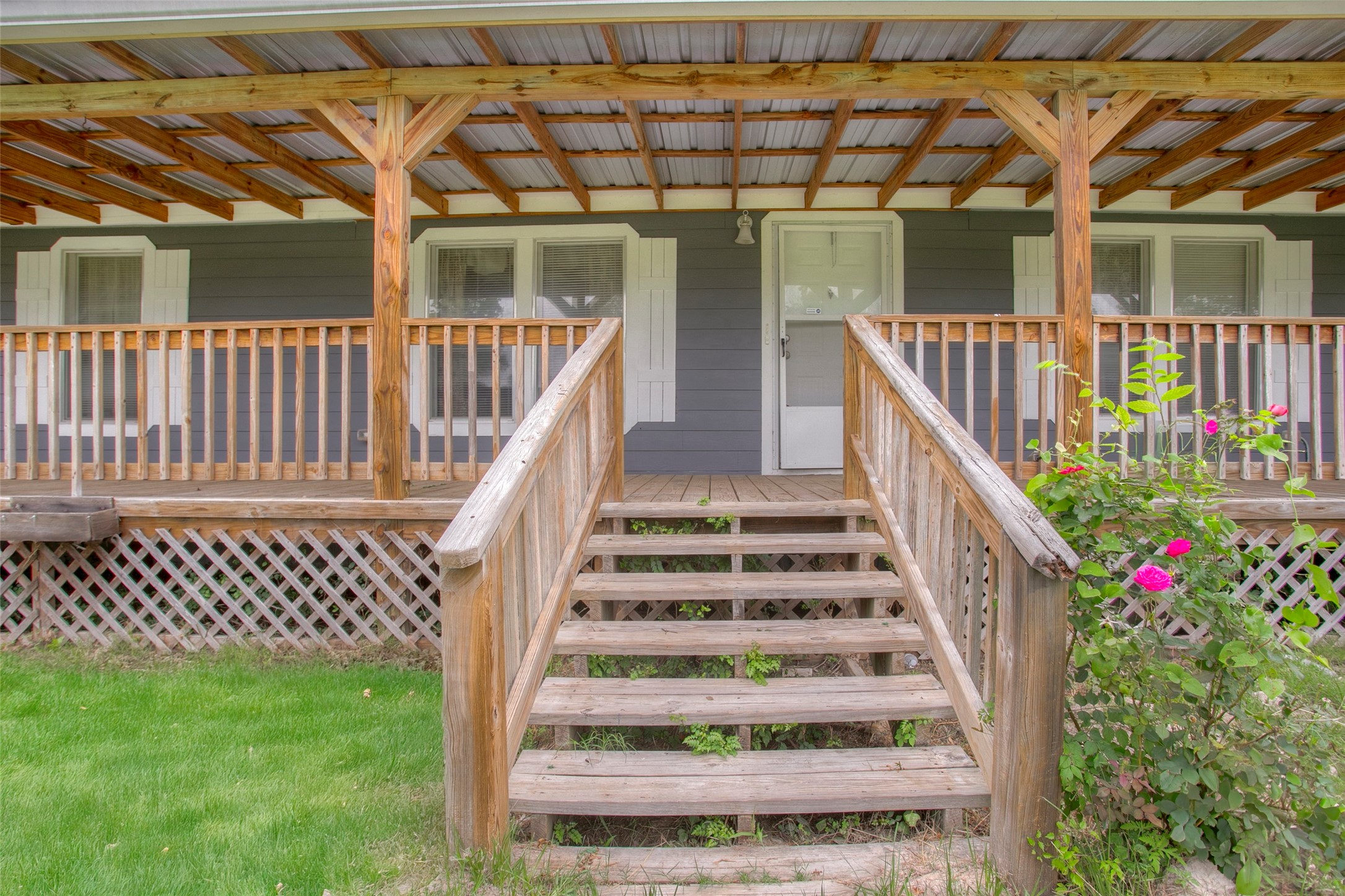 176 Low Keels Road Trinity, TX 75862 - Photo 2 of 46 a view of entryway with a front door