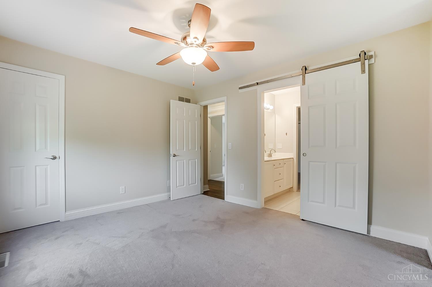 8676 Kenwood Road Cincinnati, OH 45242 - Photo 29 of 50