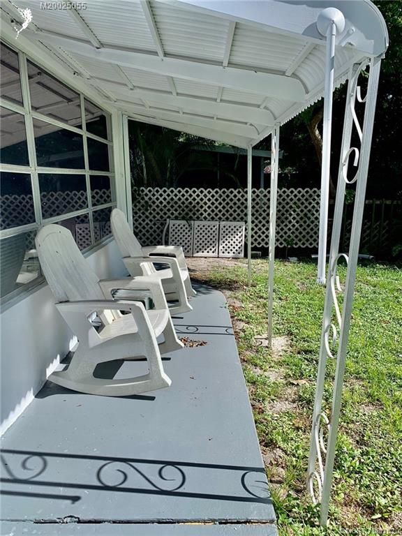 405 Robalo Court Stuart, FL 34996 - Photo 7 of 11 Gallery Image 7