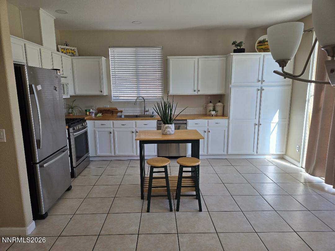 3975 Kettle Rock Drive Reno, NV 89508 - Photo 2 of 6 Kettle Rock Kit