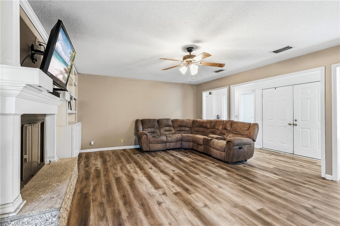 505 Old Mission Road Brunswick, GA 31525 - Photo 4 of 35