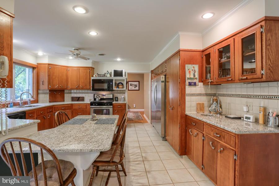 381 Greentree Road Elizabethtown, PA 17022 - Photo 21 of 35