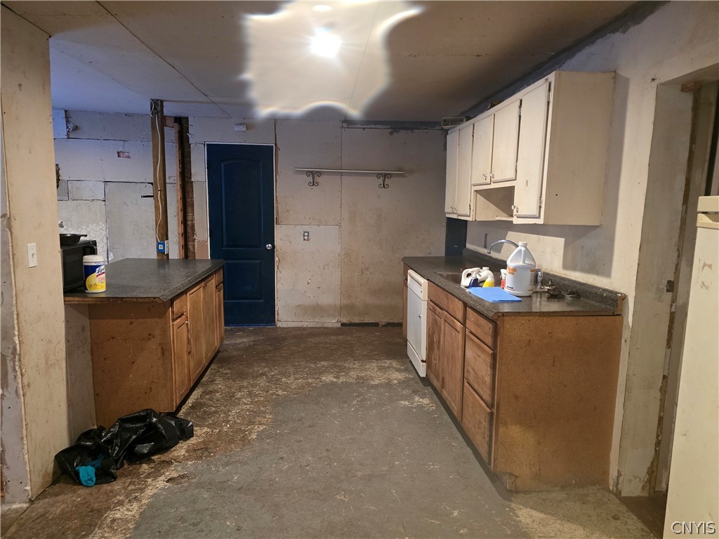 1229 County Rte 3 Hannibal, NY 13074 - Photo 21 of 25 Kitchen