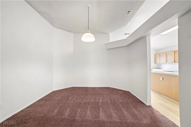 $1,900 | 362 Dooley Drive, Henderson, NV 89015