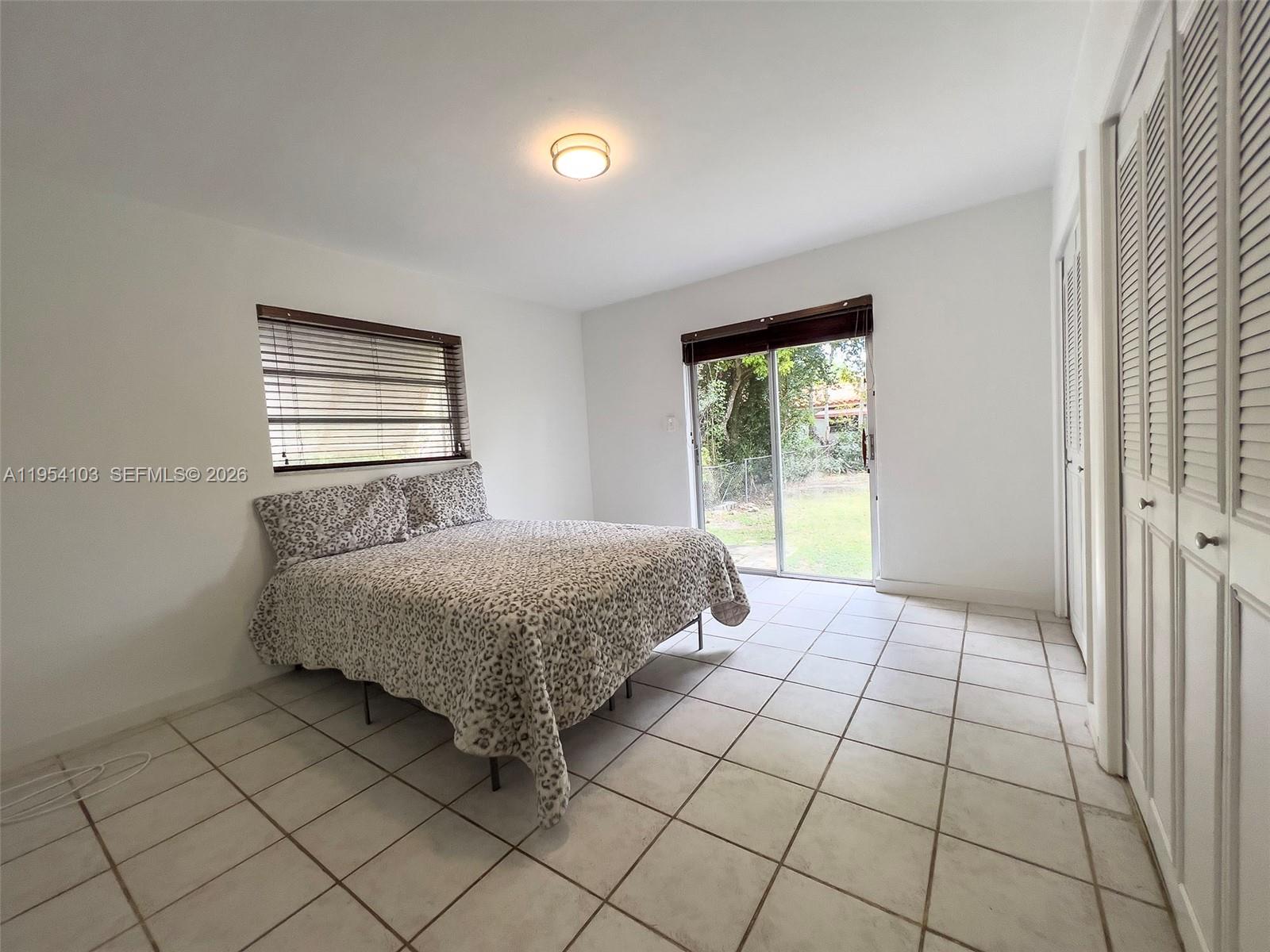 6295 Southwest 33rd Street Miami, FL 33155 - Photo 6 of 13