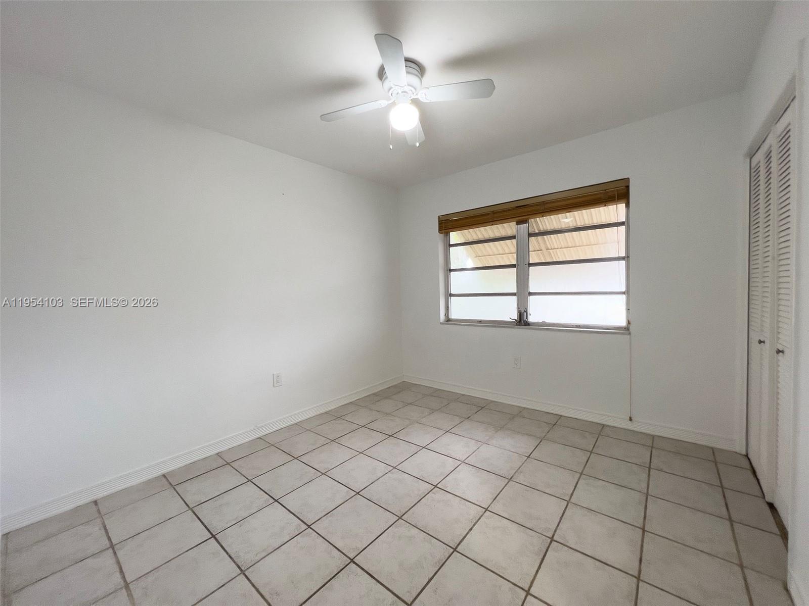 6295 Southwest 33rd Street Miami, FL 33155 - Photo 8 of 13