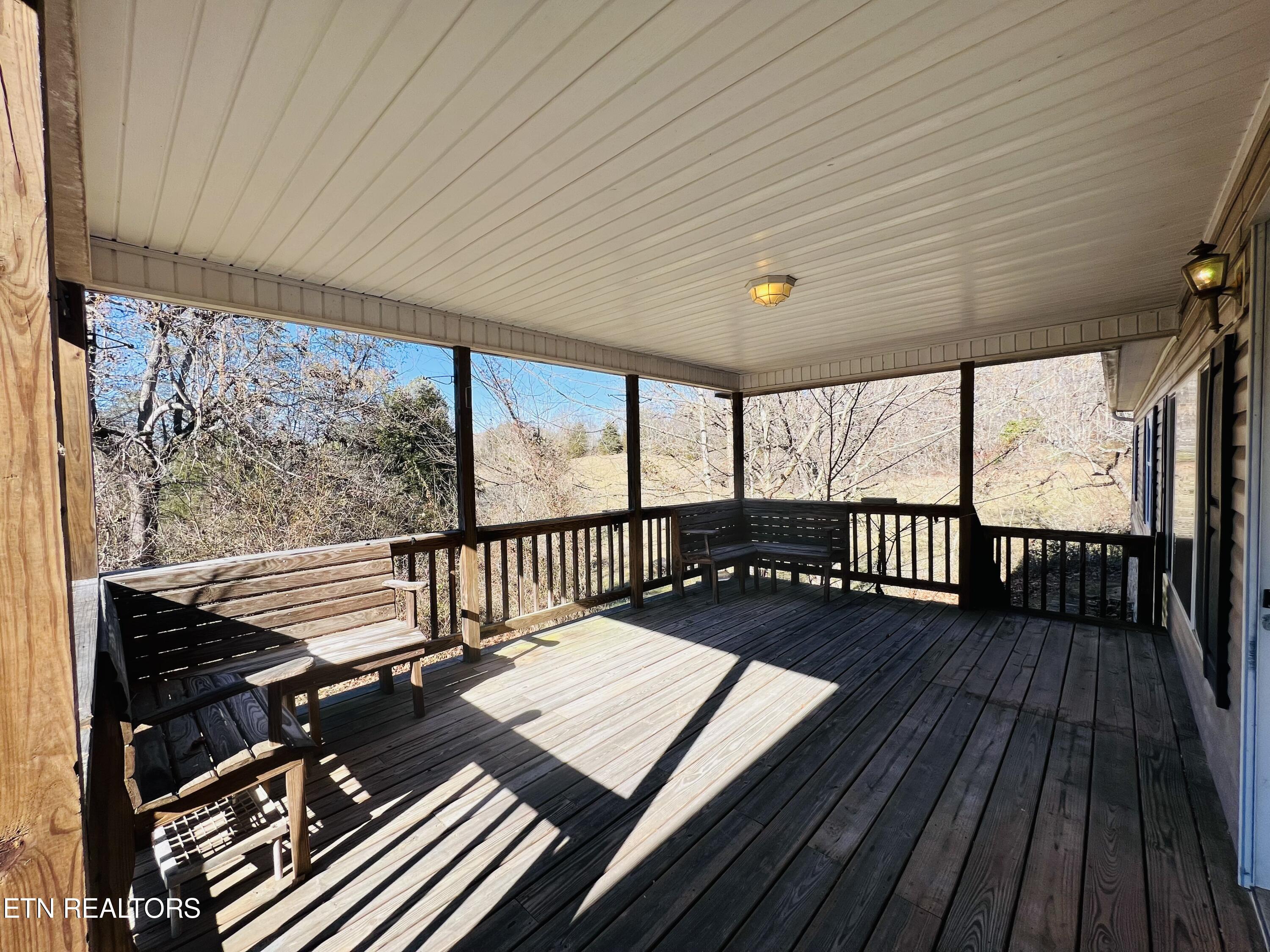 171 England Road Tazewell, TN 37879 - Photo 7 of 47 IMG_6555