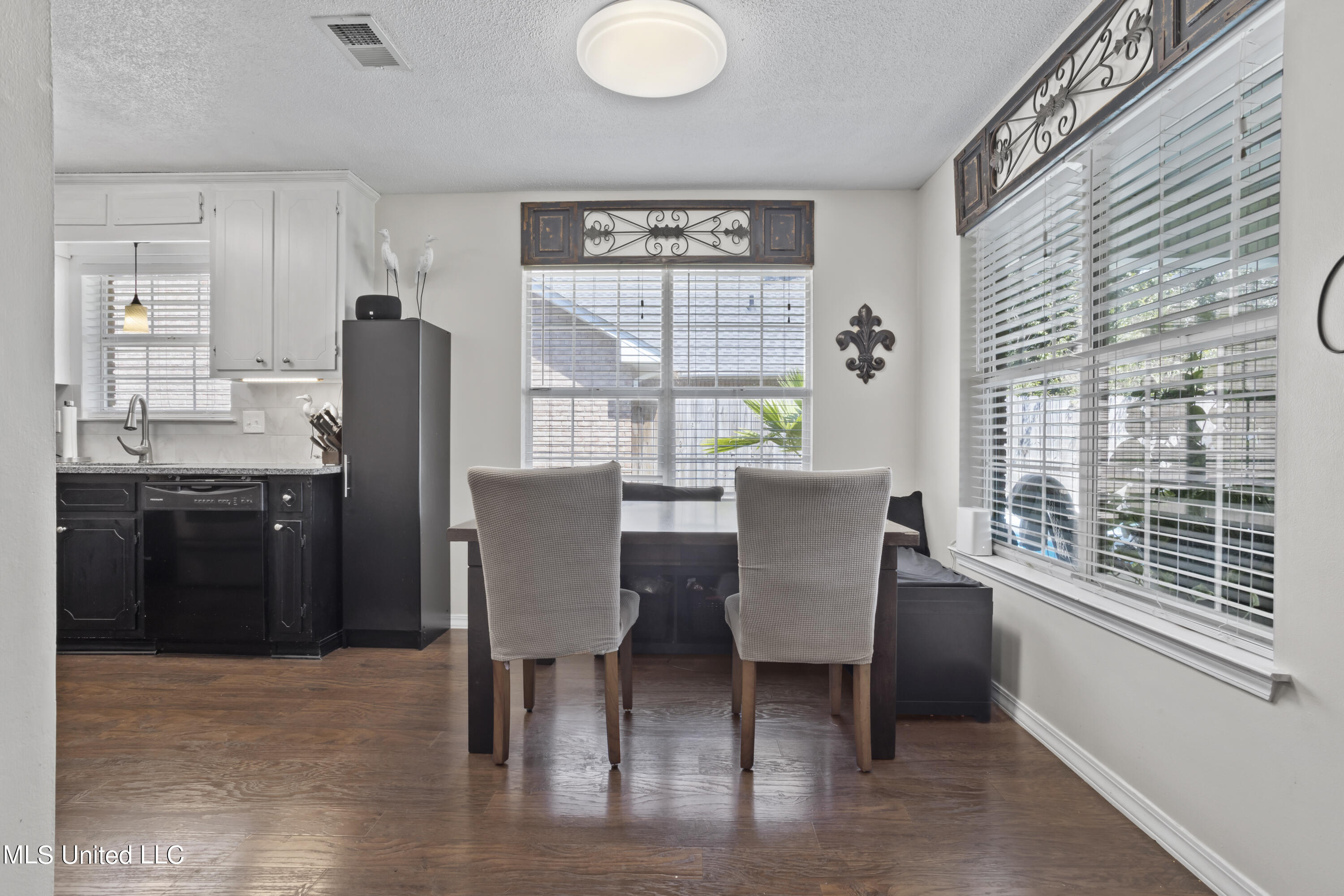 979 Bluff Ridge Biloxi, MS 39532 - Photo 13 of 21 013