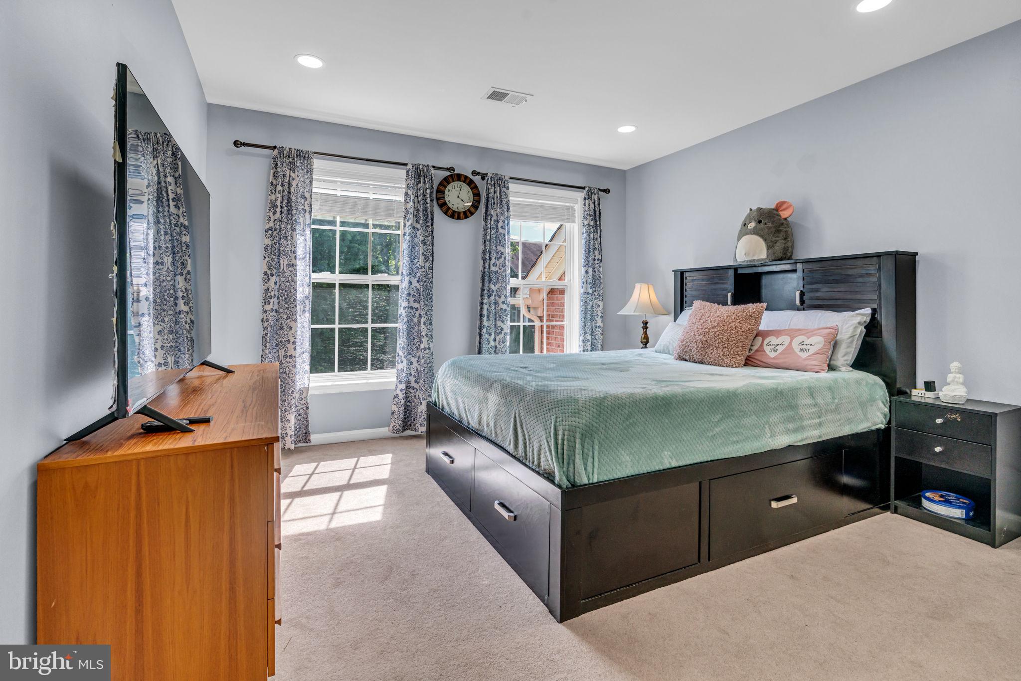 7545 Rio Grande Way Gainesville, VA 20155 - Photo 58 of 74 Gallery Image 58