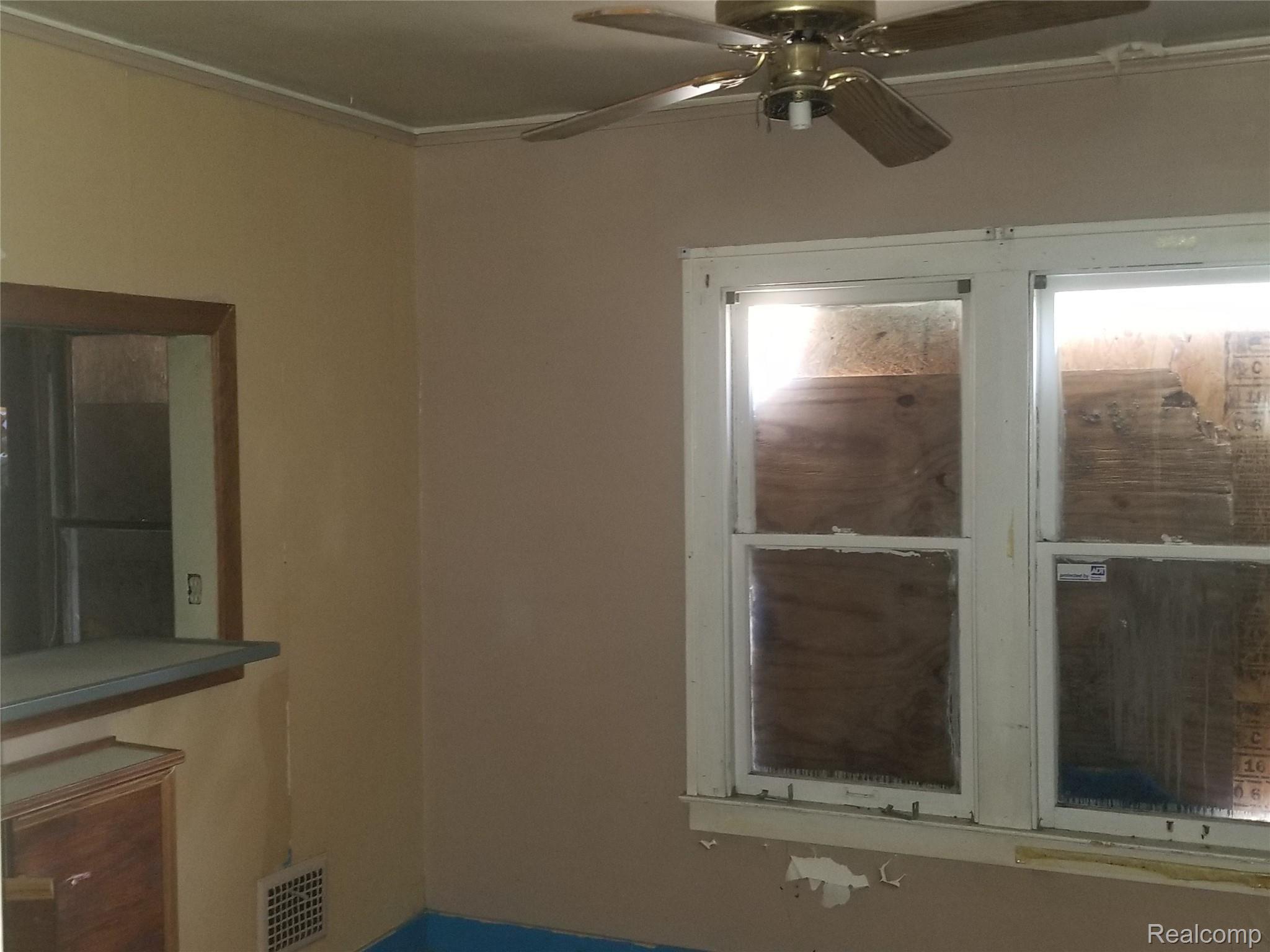 3453 Devonshire Road Detroit, MI 48224 - Photo 19 of 27 20190606_160621.jpg